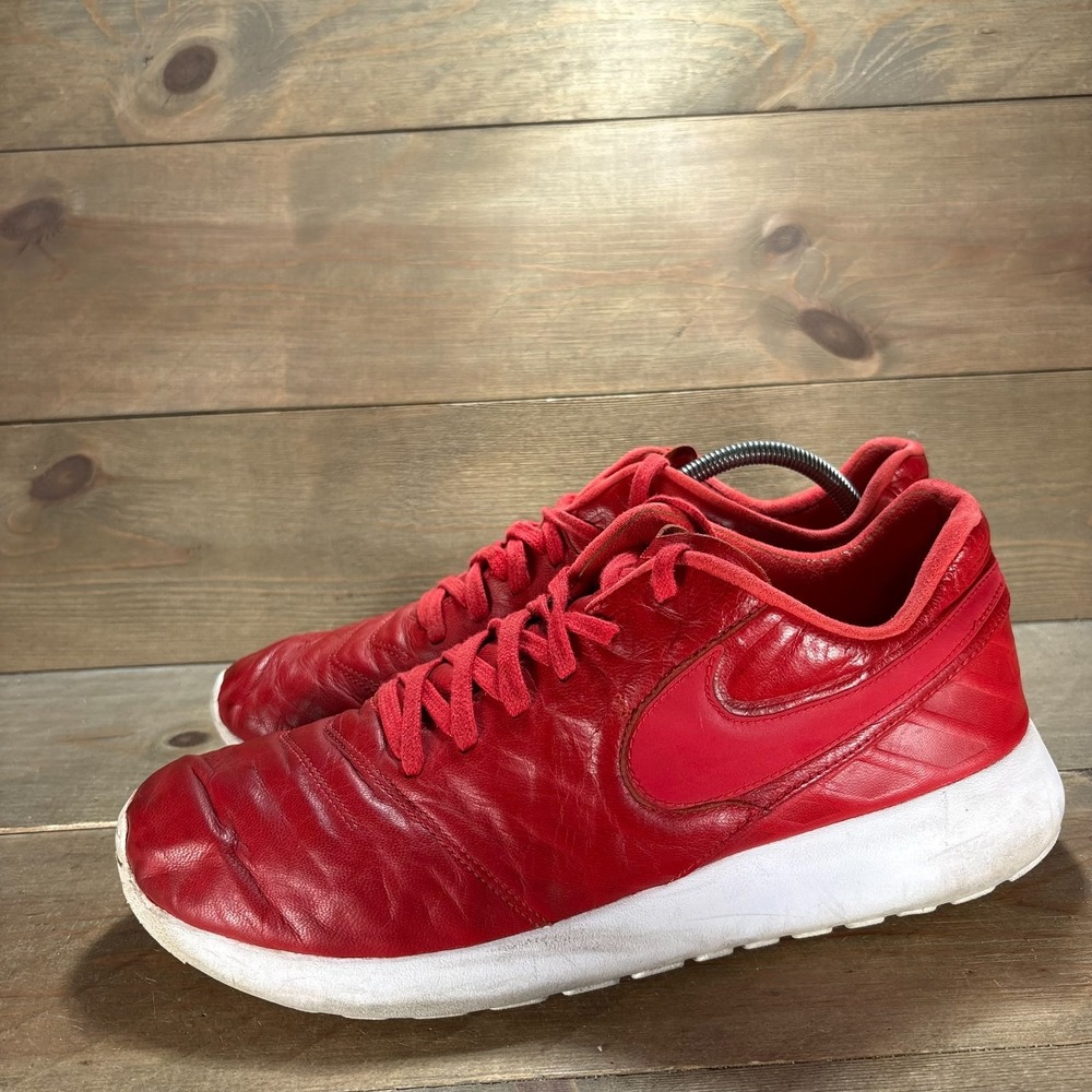 Nike Roshe Tiempo VI Mens size 11 shoes Red Leather Lace Up Running sneakers